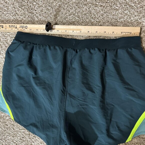 Under Armour Shorts Womens Large Black Green Neon HeatGear Running Split Liner - Picture 5 of 7